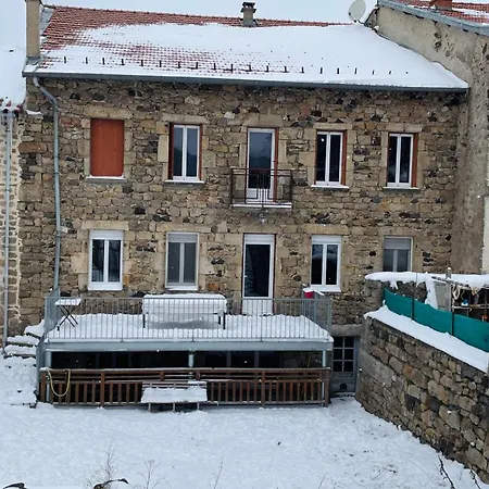 بيت للعطل Maison De Village 15 Personnes
